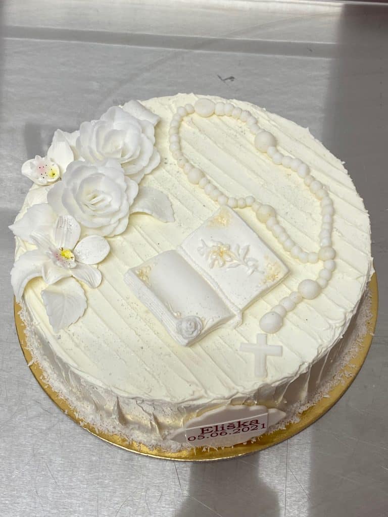 Torta na prijímanie.