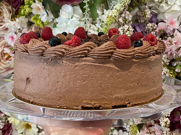 Čoko malinová torta. Eshop torty Nitra cukráreň