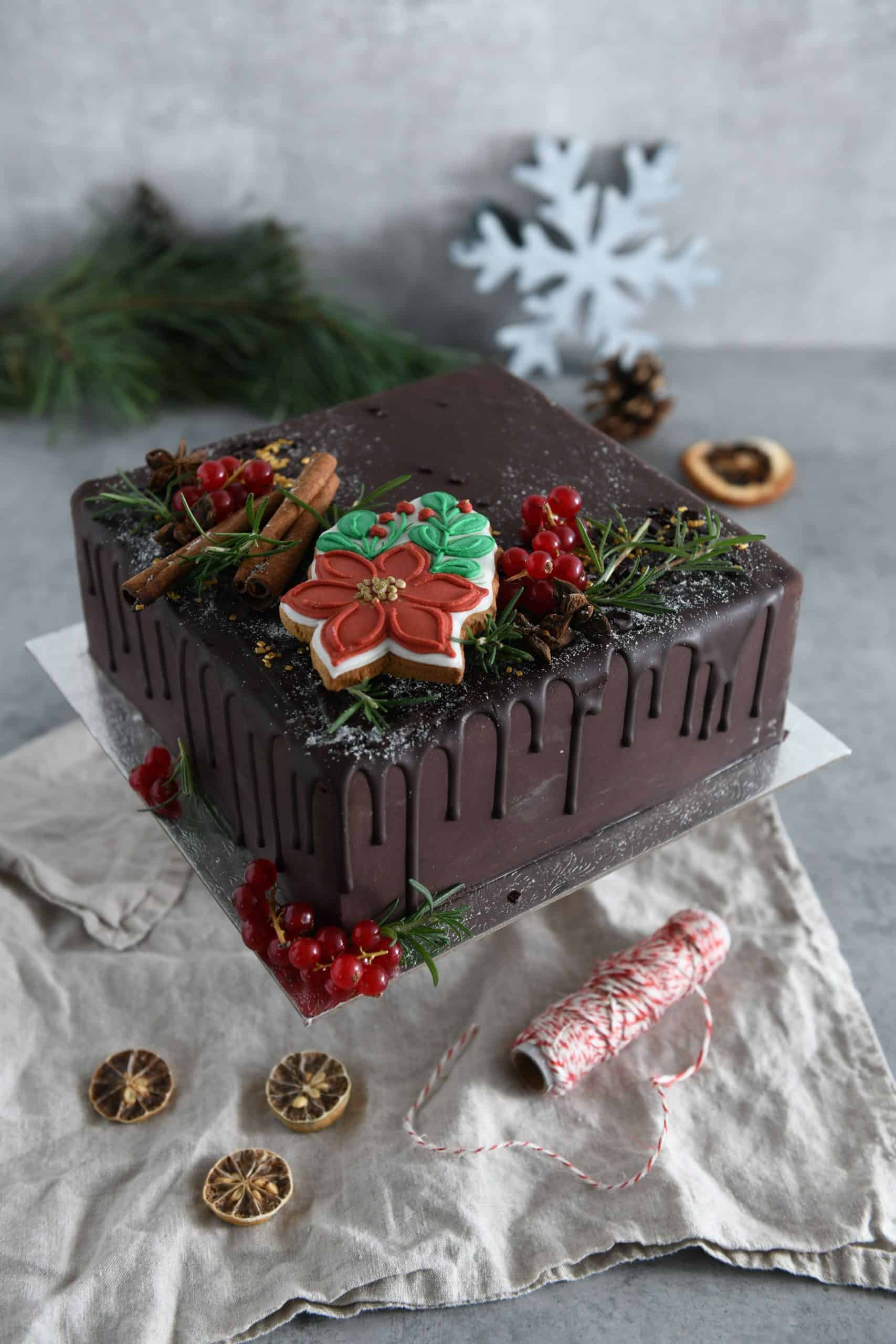 Vianočná čokoládová torta. Cukráreň Nitra