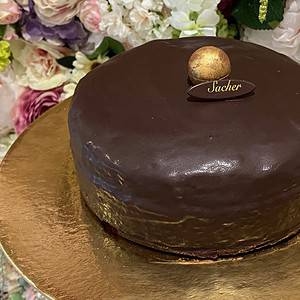 Sacher torta malá Torty Nitra