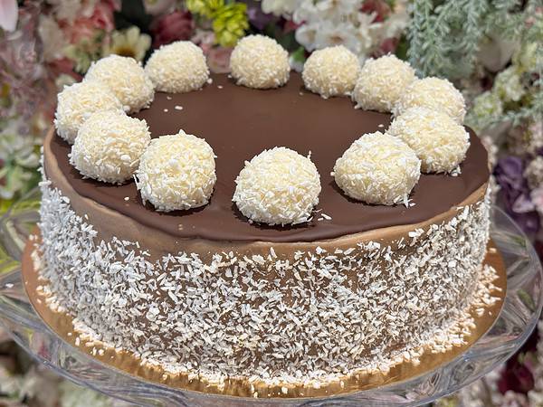 Bounty torta na dnes 2300 gr bezlepková - Image 2