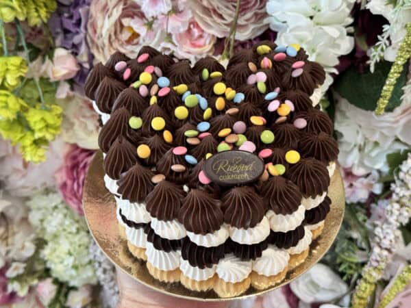 Penová torta medvedík. Eshop torty Nitra Ružová cukráreň